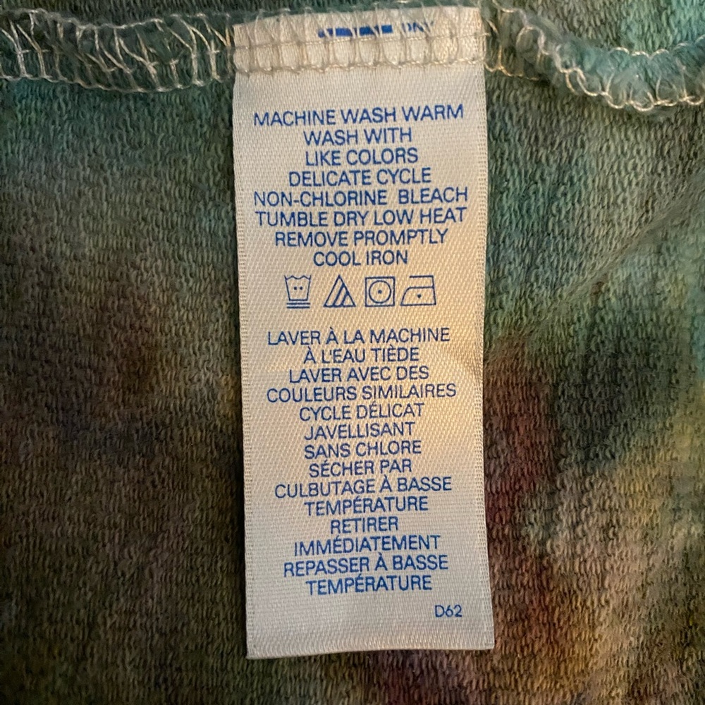 Liz wear Customized Tie Dye French Terry Top - XL - Picture 5 of 5
